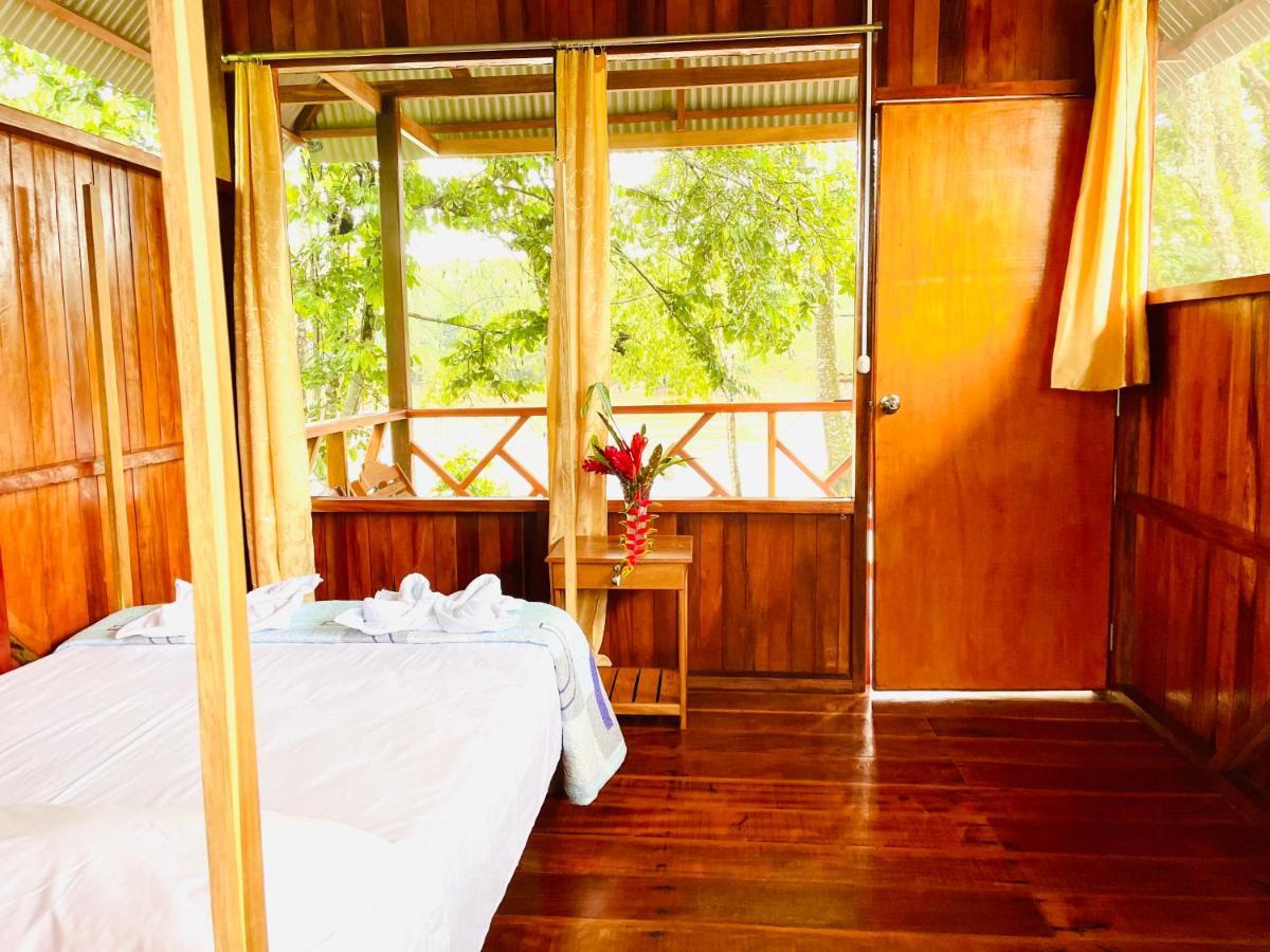 Sunrise Of Tambopata Villa ปูแอร์โต มัลโดนาโด ภายนอก รูปภาพ